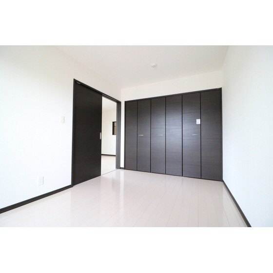 グラレオン鶴田の物件内観写真