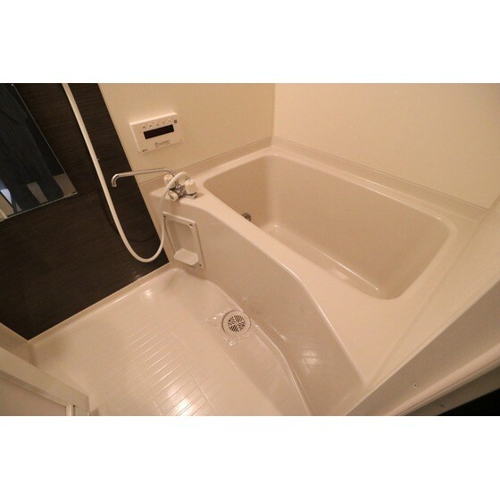 グラレオン鶴田の物件内観写真