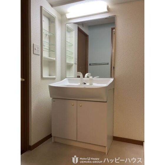 アヴァンティ緑ヶ丘の物件内観写真