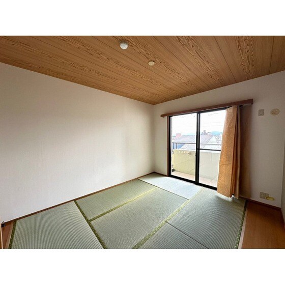 パロマヴィラ寺塚の物件内観写真