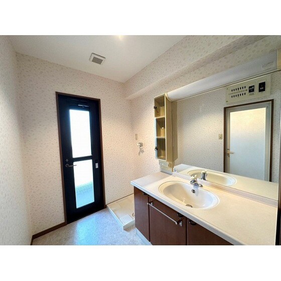 パロマヴィラ寺塚の物件内観写真