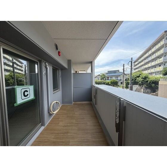 ラシュール・イン寺塚の物件内観写真