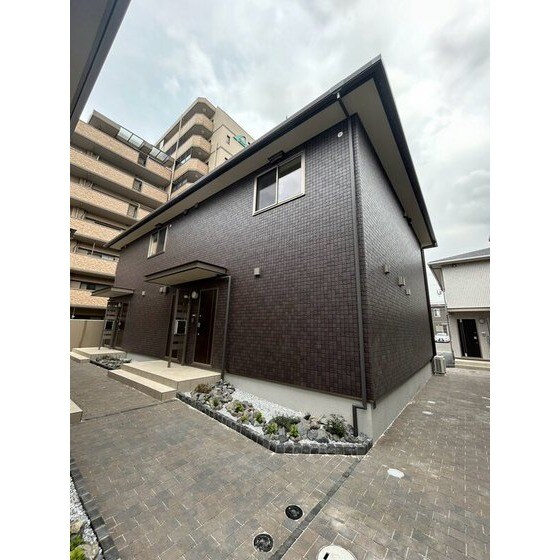 ヒナタウン横手B棟の物件外観写真