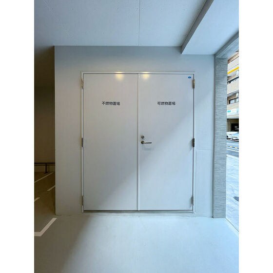 クロス天神南の物件外観写真