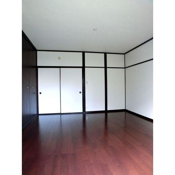 渡辺貸家の物件内観写真