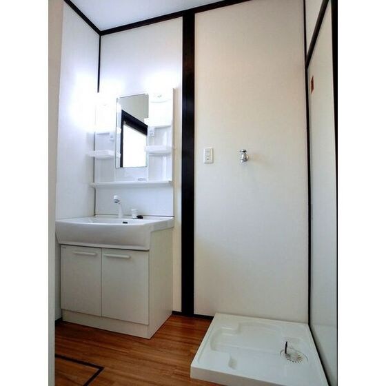 渡辺貸家の物件内観写真