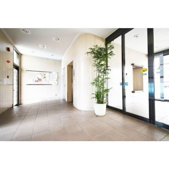 シャトールグランの物件外観写真