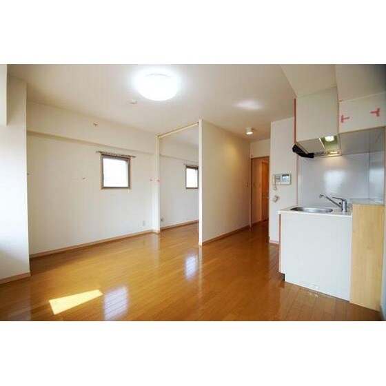 パセオ平尾の物件内観写真