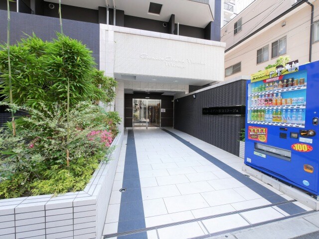 ジュネーゼグラン難波ミラージュの物件外観写真