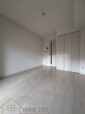 ジュネーゼグラン難波ミラージュの物件内観写真