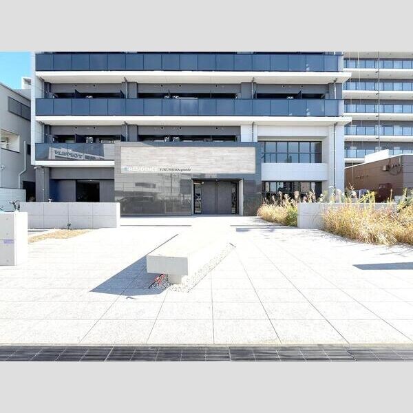 S-RESIDENCE福島Grandeの物件外観写真