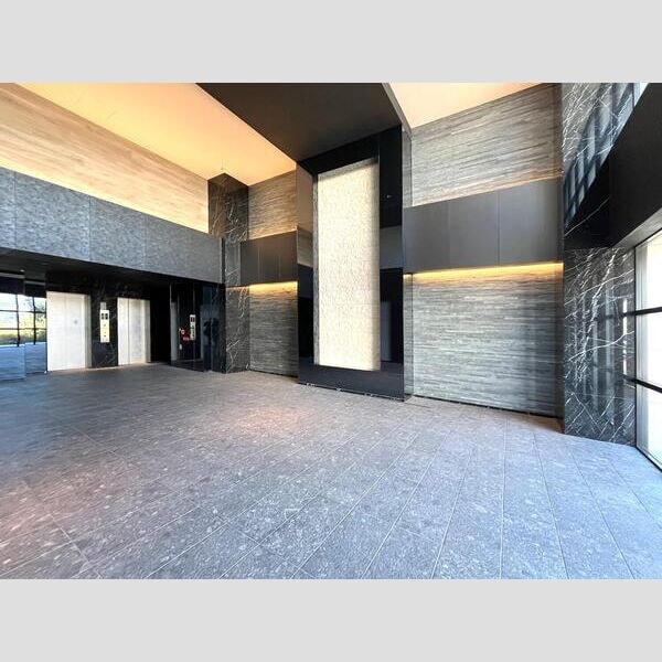 S-RESIDENCE福島Grandeの物件外観写真