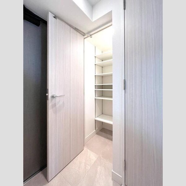 S-RESIDENCE福島Grandeの物件内観写真