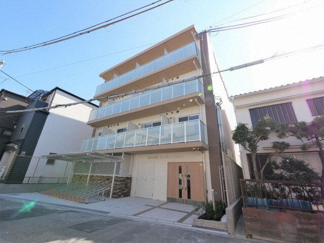 セオリー大阪アーバンレストの物件外観写真