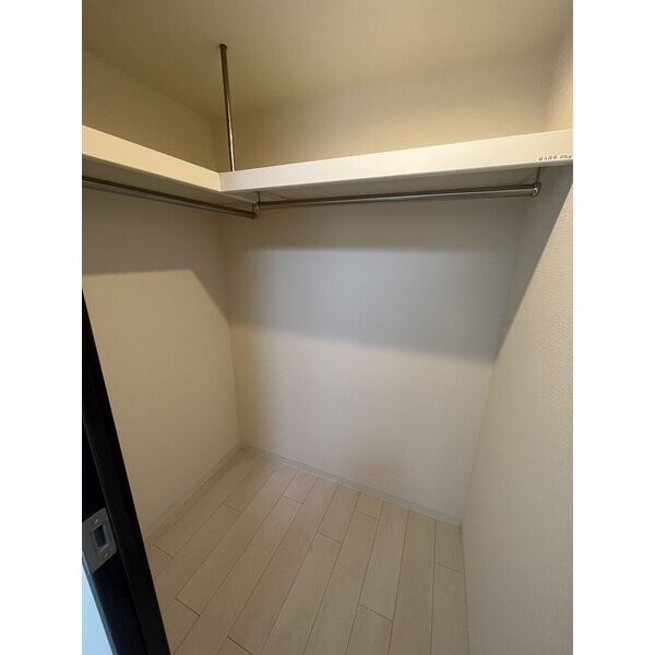 セオリー大阪アーバンレストの物件内観写真