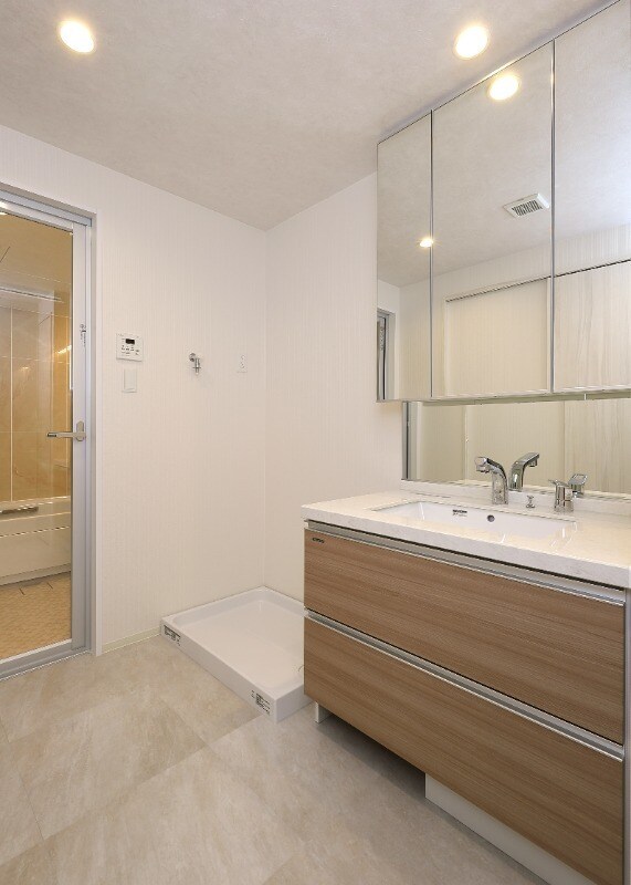 プレジオ鎗屋町の物件内観写真