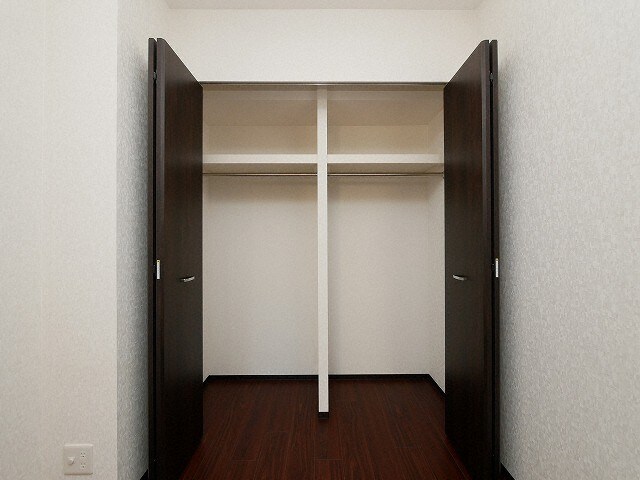 プレジオ鎗屋町の物件内観写真