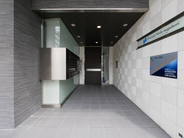 ルクレ西長堀の物件外観写真