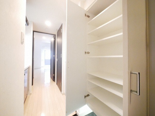 本町駅 徒歩3分 5階の物件内観写真