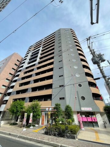 セレニテ本町グランデの物件外観写真