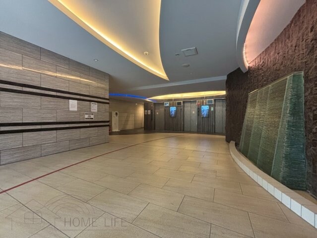 セレニテ本町グランデの物件外観写真