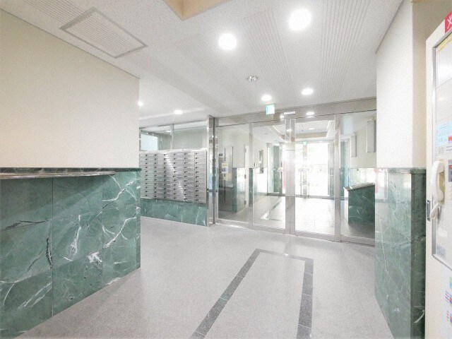 アーデン新大阪の物件外観写真