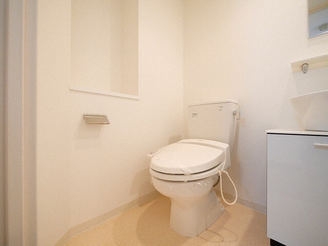 プラウドフラット新大阪の物件内観写真