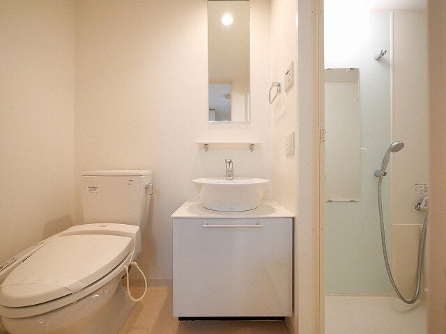 プラウドフラット新大阪の物件内観写真