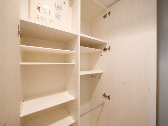 プラウドフラット新大阪の物件内観写真