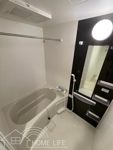 セレニテ福島アリアの物件内観写真