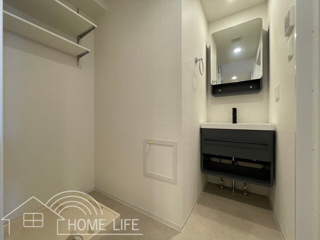 セレニテ福島アリアの物件内観写真