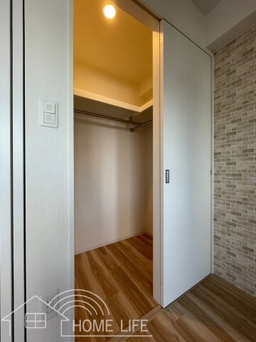 セレニテ福島アリアの物件内観写真