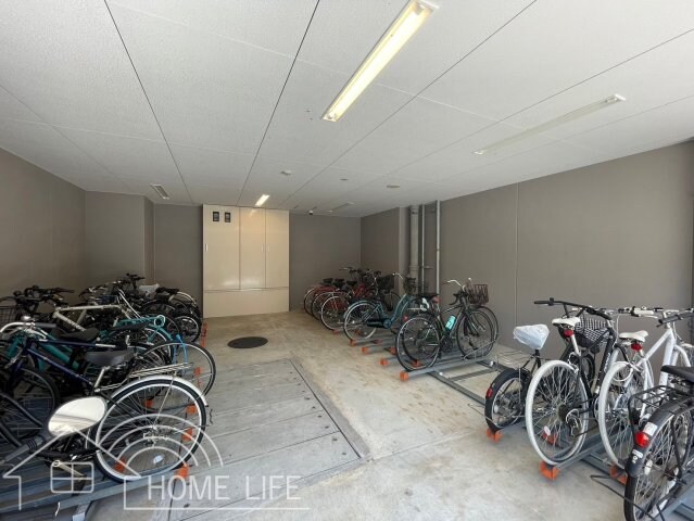 セレニテ福島アリアの物件内観写真