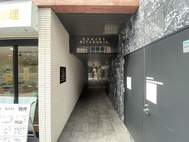 エスライズ北堀江の物件外観写真