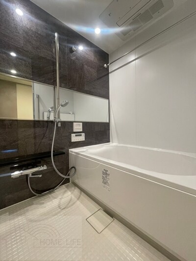 SK RESIDENCES SHINSAIBASHIの物件内観写真