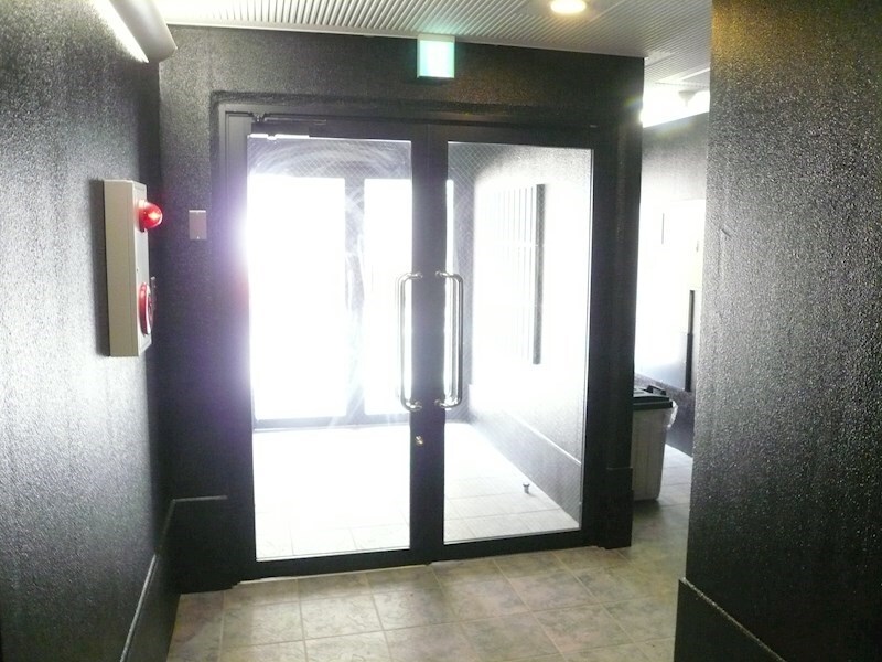 プリンス阿波座の物件外観写真