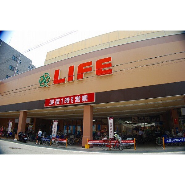 プリンス阿波座の物件外観写真