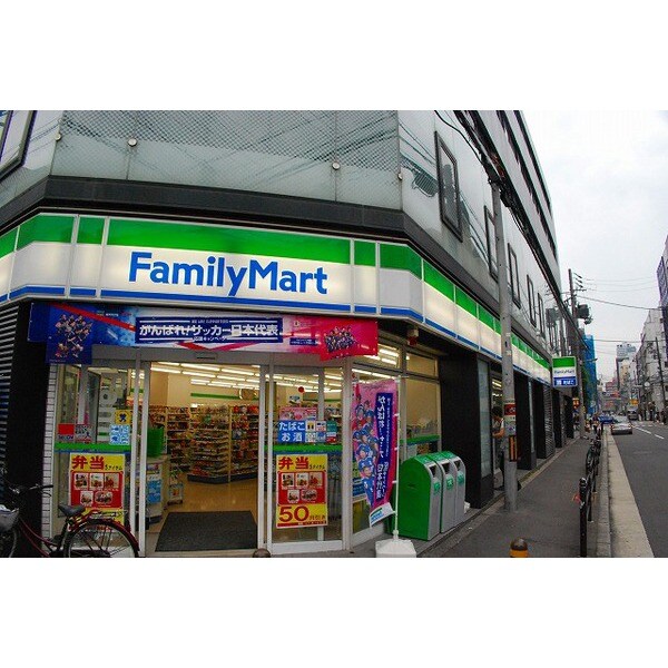 プリンス阿波座の物件外観写真