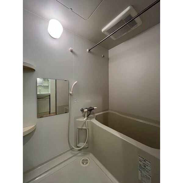 ブレーブエムズの物件内観写真