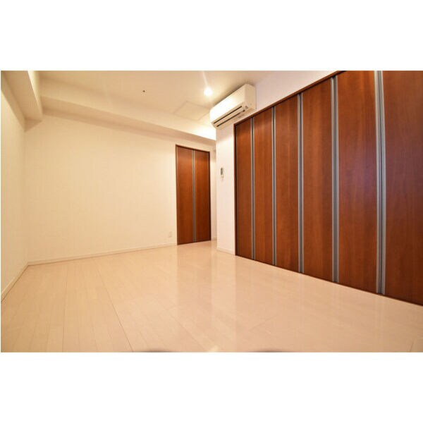 ＢＲＡＶＩ南堀江の物件内観写真