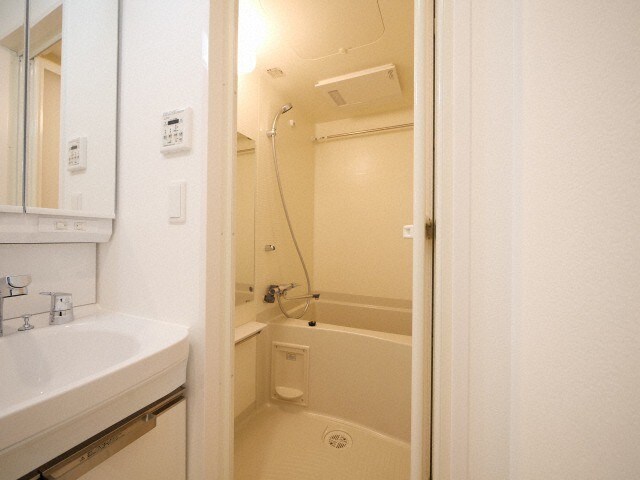 レジュールアッシュ塚本レジデンスの物件内観写真