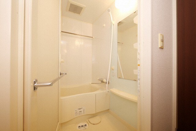 レジディア靭公園の物件内観写真