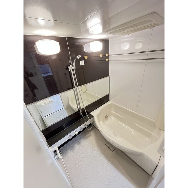 フロンティアタワー日本橋の物件内観写真