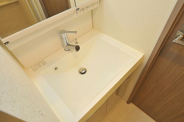 エスキュート梅田中崎町の物件内観写真