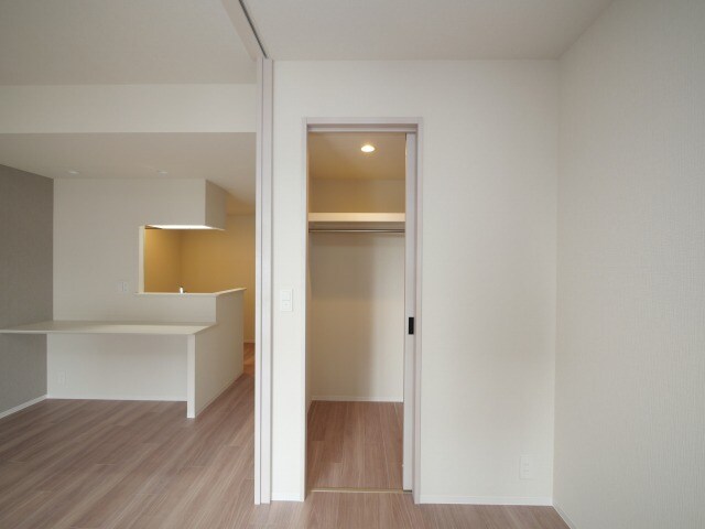 コンフォリア新大阪宮原Ｑの物件内観写真