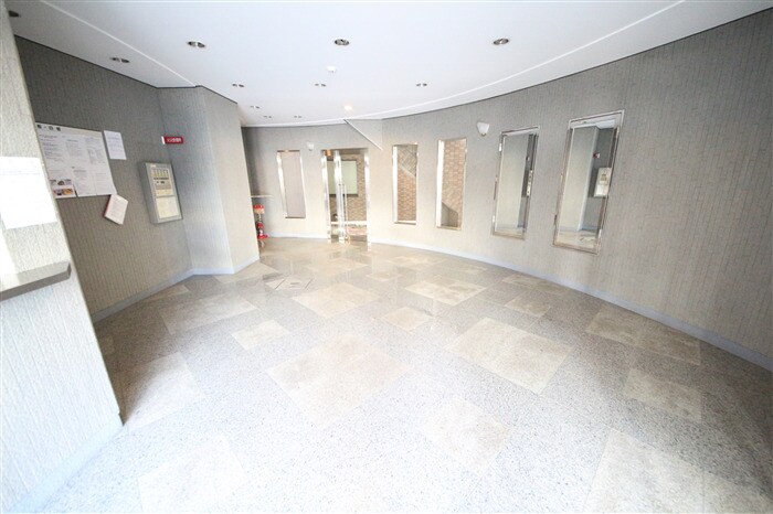 プレサンス西心斎橋の物件外観写真