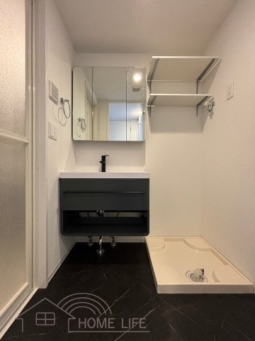 セレニテ新大阪ミラク弐番館の物件内観写真