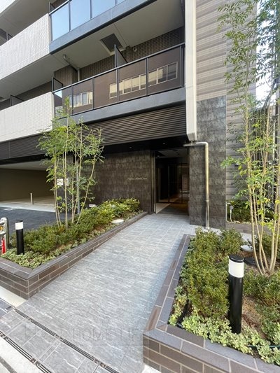 ファーストフィオーレ難波クレシアの物件外観写真