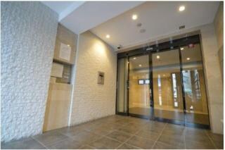 レジュールアッシュ難波LUXEの物件外観写真