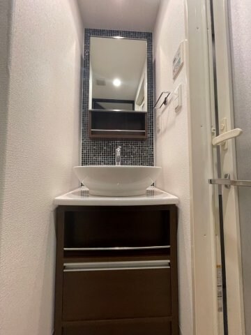 レジュールアッシュ難波LUXEの物件内観写真